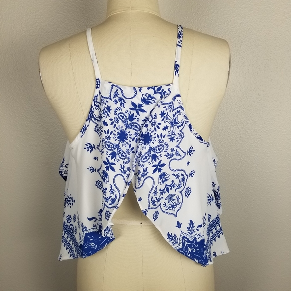 Lovers + Friends Tropics Lightweight Flowy Tile Top in Temple Scarf Size Medium - Picture 4 of 7